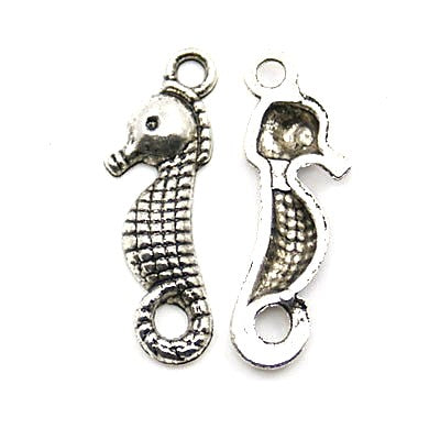 Breloque pendentif hippocampe argenté style tibétain