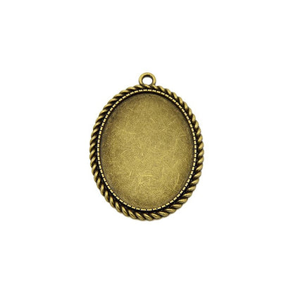 Support cabochon pendentif Héléna 51 x 37 mm (1 pièce)
