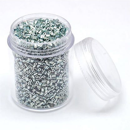 Perles de rocaille irisées tubes à facettes 1.8 à 2.3 mm (3000 pièces)