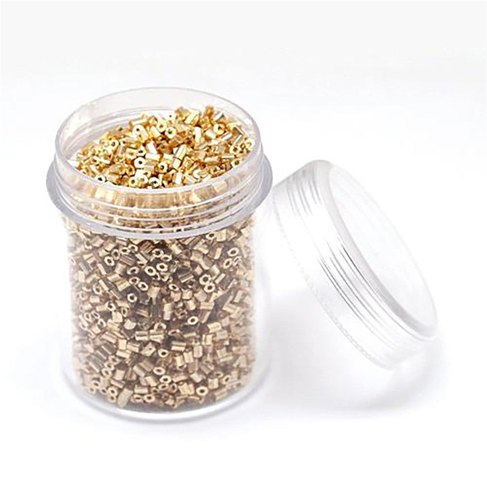Perles de rocaille irisées tubes à facettes 1.8 à 2.3 mm (3000 pièces)