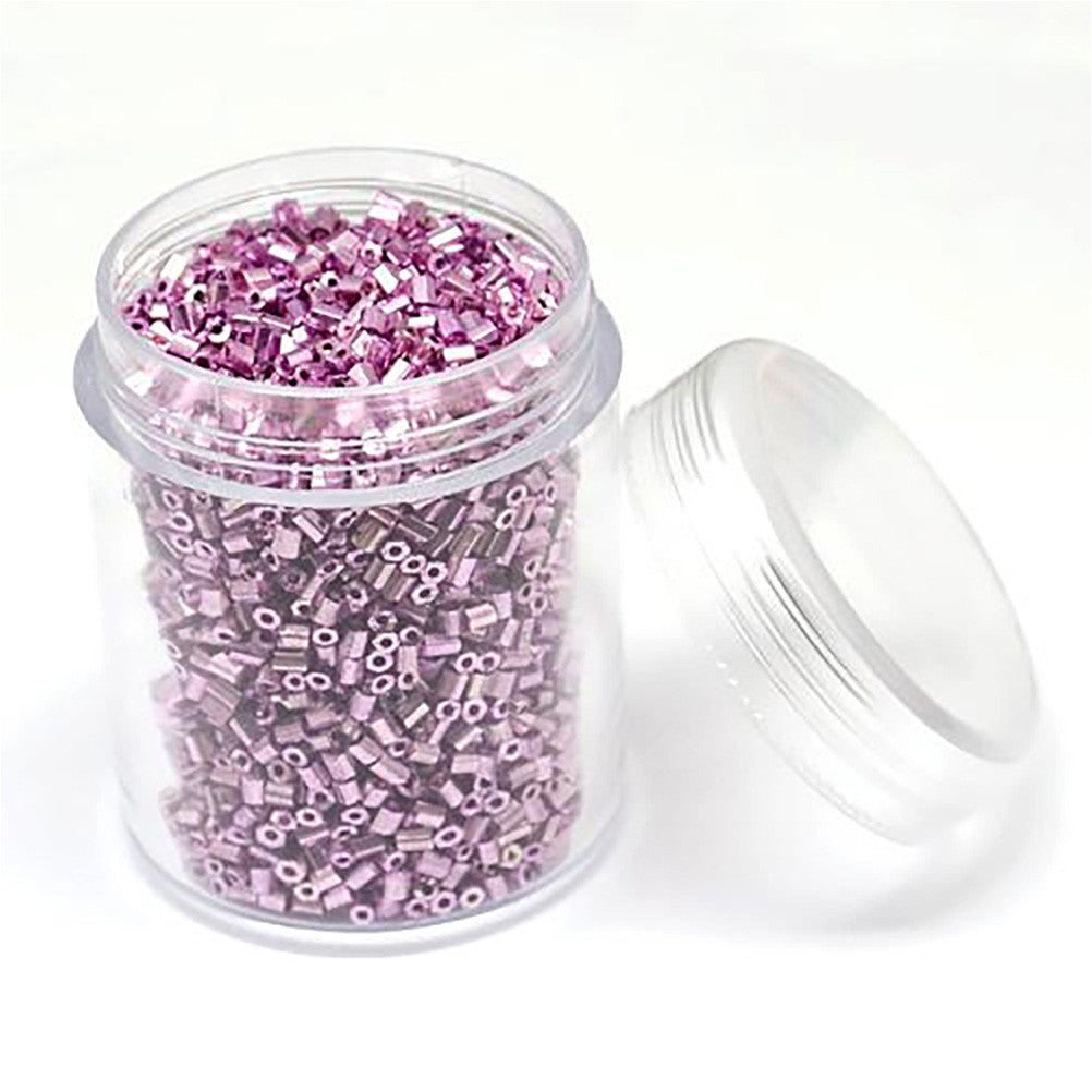 Perles de rocaille irisées tubes à facettes 1.8 à 2.3 mm (3000 pièces)